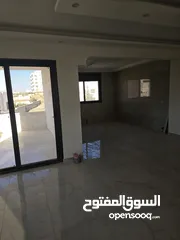  17 شقه طابق ارضي قرب كلية البلقاء الحي الشرقي مساحة الشقه 181 م2 جديد غير مسكون بأعلى تنظيم وموقع ومساح