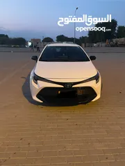  4 Toyota Corolla Hatchback 2022 black edition