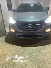  2 سنتافيا للبيع بسبب السفر
