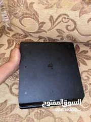  6 بلايستيشن فور4 مستعمل بحالة الجديد استعمال خفيف مع ايد اصليه واسلاك اصلية وكرتونه