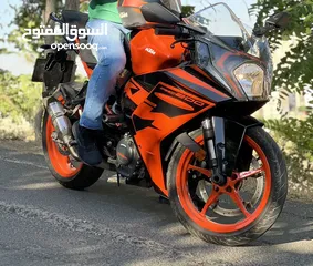  1 دراجة نارية نوع RC 200cc موديل 2022 خالية حوادث صيانة دورية في الوكالة ممشى 14,000km