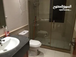  11 فيلا استاند الوان في مراسي اريزو مع إطلالة على البحيرة وحمام السباحة