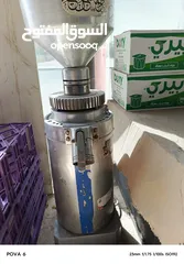  3 ثلاجات وماكنة قهوة للبيع