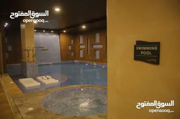  9 غرفة مع صالة  ضمن كمباوند فخم في عمان