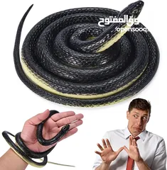  12 مقالب  رعب و نهفات مزح  حشرات دود   و اقعى صرصور و عنكبوت مقلب صدمه مصنعه من السيلكون