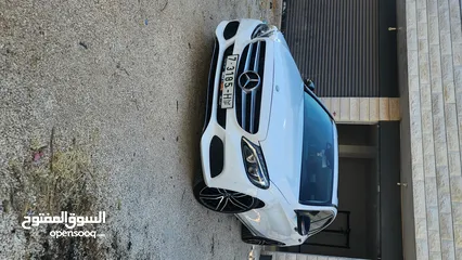  1 MERCEDEC BENZ C200 YEAR 2017 سيارة مميزة جدا جدا 6 انظمة قيادة السعر على الكاش فقط والسعر نهائي ..