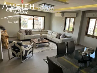  7 شقة سكنية للبيع في داوبق / قرب مركز سارة السعودي .