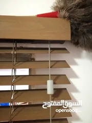  2 اباجورات خشب أوروبية بحالة ممتازة