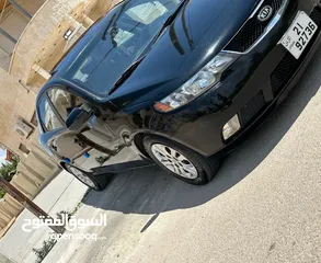  9 كيا سيراتو فل كامل مع فتحه فحص كامل   ماتور جير فحص مرخصه سنه كامله مالك واحد منذو شرائها من الحره