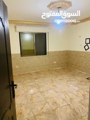  10 شقه للايجار