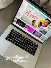  4 Apple Macbook pro i7