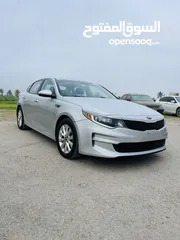  2 Kia Optima 2017