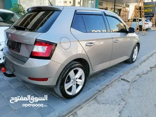  6 سكودا فابيا اتوماتيك