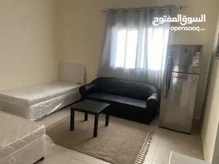  1 غرفه ماستر ثلاثيه - بنات فقط -  850