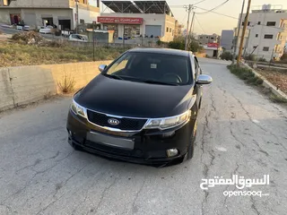  1 كيا فوتري للبيع بحالة الوكالة