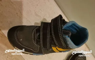  4 أحذية ولادي للبيع