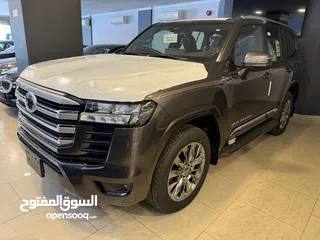  2 Toyota lanc cruiser gxr 2025 زيرو وارد و كفالة الوكيل