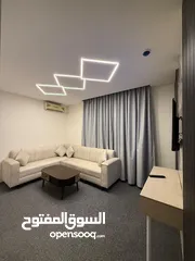  8 شقق واستديوهات فندقيه وشقق سكنيه للايجار بموقع مميز بين الجاردنز وتلاع العلي بخدمتكم على مدار الساعه