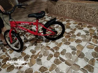  4 بسكاليت استعمال خفيف جنط 16 بدون جنزير بس ينقصه جنزير بس