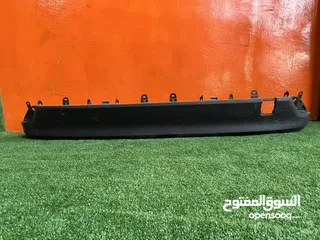  1 سبويلر سفلي طمبون خلفي تويوتا بريوس 2019-2022  اصلي مستعمل ياباني  Toyota Prius 2019-2022