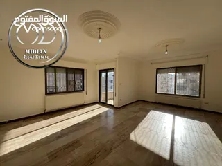  1 شقة للبيع طابق اخير مع روف خلدا مساحة 210م مع ترس سوبر ديلوكس بسعر مميز جداً