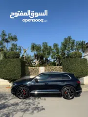  2 VOLKSWAGEN TOUAREG 2020