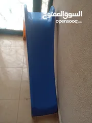  4 مرجحيه حديد ثقيلة بجنازير عدد 2 متينه بحالة الوكاله  مع سحسيله بلاستيك قوي الصور بالاسفل