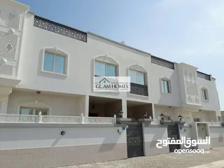  9 Elegant 4 BR villa available for Sale in Mawaleh Ref: 579H