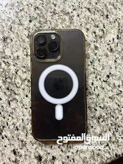  1 أيفون 14 برو ماكس وكالة مش مغير إشي  مدخل خط للبيع قابل للتفاوض بشي بسيط.................