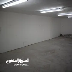  9 مستودع أرضي مساحة 39 بسعر خيالي