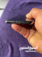  6 256 ايفون XS MAX الجهاز بحاله جيدا