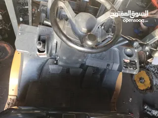  6 CAT forklift
