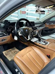  4 BMW 740i 2019