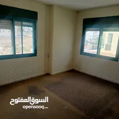  2 شقة غير مفروشة للايجار