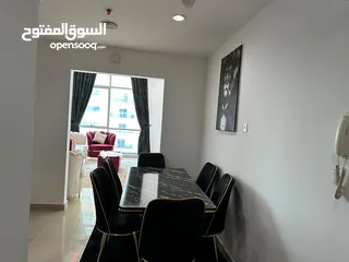  5 باطلاله بحريه افخم واجمل غرفه وصاله مفروشه بالكااامل للايجار الشهري في برج الاتحاد