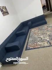  1 طقم فرشات للبيع شبه جديد