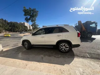  6 Kia sorento2014