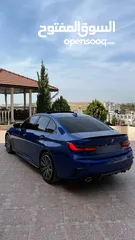  3 BMW 330e /// M Package