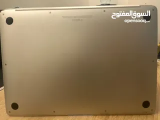  1 Apple MacBook Air