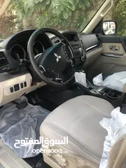  17 للبيع جيب باجيرو V6 وكاله الملا الكويت 2016 ابيض الداخل بيج فل اتوماتيك