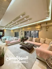  16 ‏شقة فاخرة 4 نوم للبيع او للإيجار السنوي بمساحة داخلية 322 وخارجية 650