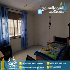  5 شقه مميزه للبيع باطلاله جميله رام الله قرب الكليه الاهليه