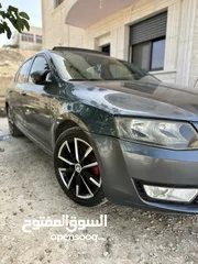  2 سكودا اوكتافيا 2014 للبيع  قير عادي اصل برايفت  فل الفل جنط فتحه تحكم ضواو معدله