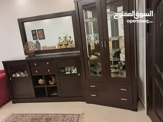  4 طقم سفرة 8 كراسي . درسوار . فضية