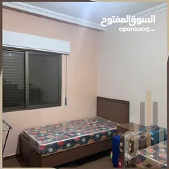  8 شقة طابق ثاني للبيع في ابو نصير قرب دوار الجامعة التطبيقية مساحة 130م