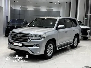  2 Toyota Land Cruiser GX-R 2018 (Silver)