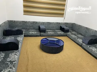  1 طقم فرش عربي ارضي للبيع