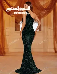  6 فستان سهرة مميز وراقي جدا لبسة واحدة فقط لون أخضر فخم ويأتي معه قطعة تنورة قابلة للإزالة