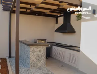  3 شاليه فاخر جدا و موقع مميز جدا على البحر الميت ( جهة الفنادق ) ، تصنيف سكن خالص
