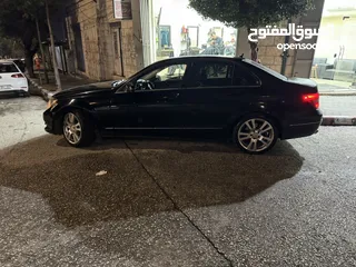  8 مرسيدس. C200 مع. فتحه. بويه. شركه. بسعرررررر. حرق حرق